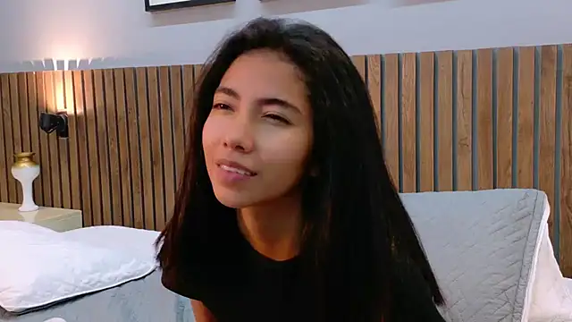 luna_roja25 - Luna_roja25's free webcam - UK Sex Cams