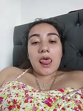 hellen_alex - Hellen_Alex's free webcam - UK Sex Cams