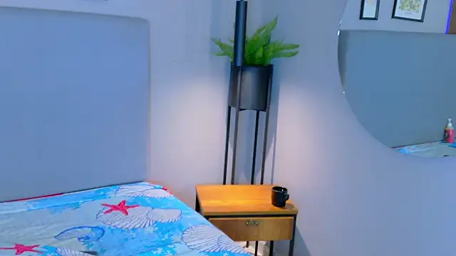 angeliinhell - AngelIinHell's free webcam - UK Sex Cams