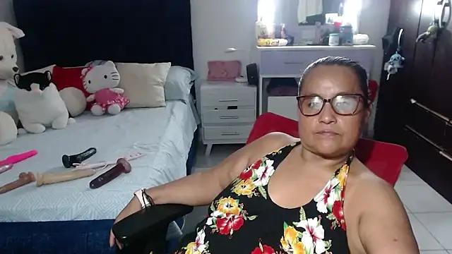 pervert_mommy_ - Pervert_mommy_'s free webcam