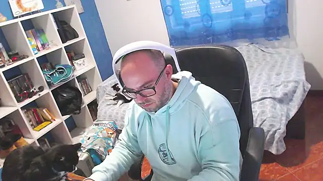 ravingr4d4 - Ravingr4d4's free webcam - UK Sex Cams