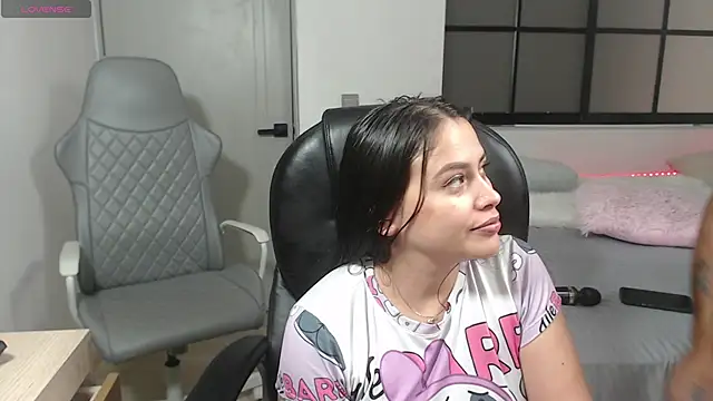 love_colombia - Love_colombia's free webcam