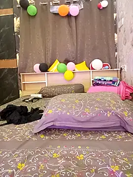 Webcam Model (Bold_Quinn)  is live.Free join now!