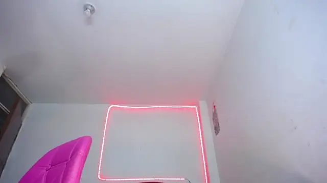 pinky_violeta - Pinky_violeta's free webcam