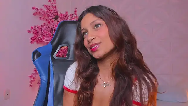 cora_22 - Cora_22's free webcam