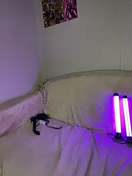 april_purr - April_Purr's free webcam