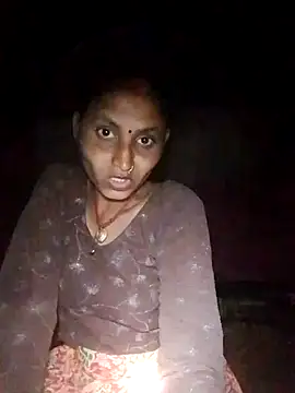 juli_rathore - Juli_rathore's free webcam