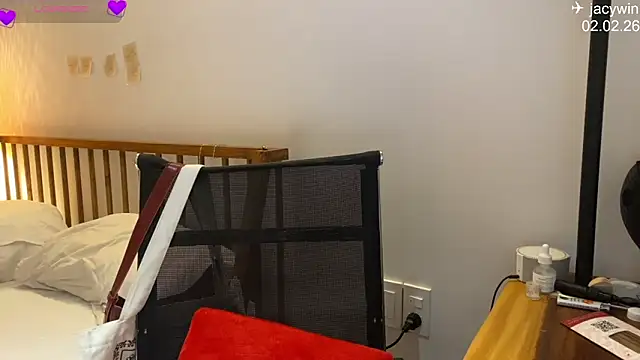 jacywinslat - JacyWinslat's free webcam