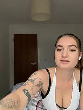 trinitysecretzx (F young) - Bra 5 mins x