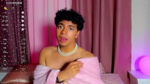 cherry_blossom77 - Cherry_blossom77's free webcam - UK Sex Cams