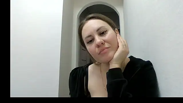 meadoweyes - MeadowEyes's free webcam