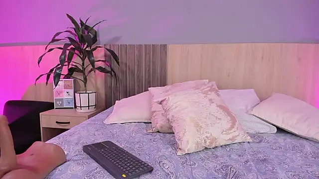 atenea_clerk - Atenea_Clerk's free webcam