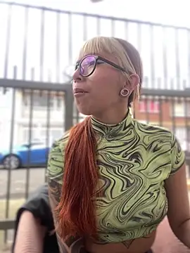 sallem_pink - Sallem_Pink's free webcam