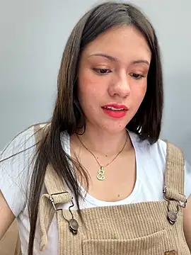 charlotte__05 - CHARLOTTE__05's free webcam