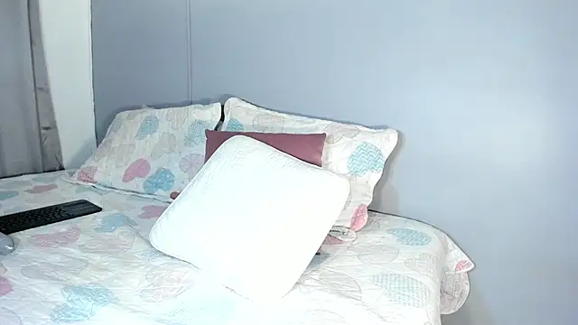 sophiew1 - SophieW1's free webcam