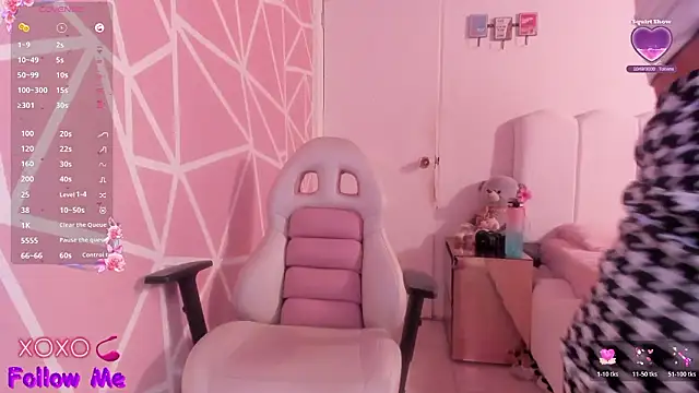 anggi_1 - Anggi_1's free webcam