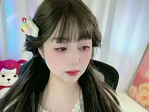 claire-5 - CLaire-5's free webcam