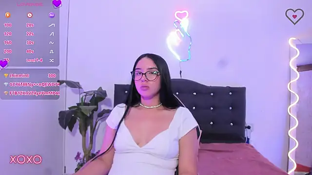 milah_tay - MILAH_TAY's free webcam