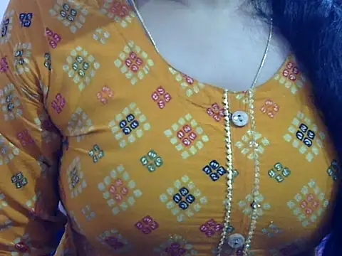 your_wild_dia - Your_wild_Dia's free webcam