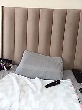 cutehoney92 - CuteHoney92's free webcam