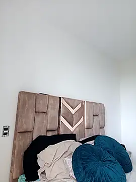 klohecurvy - KloheCurvy's free webcam