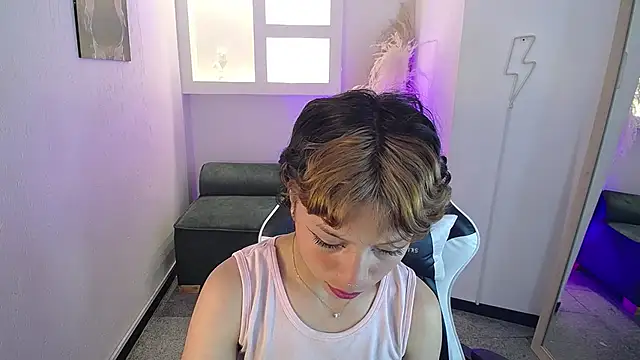 melodyy_as - Melodyy_as's free webcam