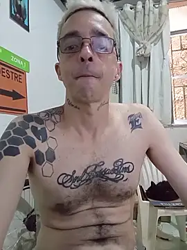 dinho_carioca - Dinho_carioca's free webcam