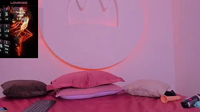 amberjoymilf - AmberJoyMilf's free webcam