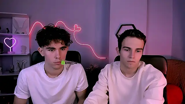 astren_villo - Astren_villo's free webcam