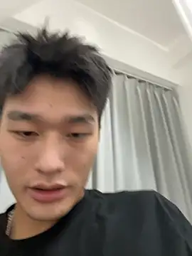 nanda108520 Live Webcam on Stripchat