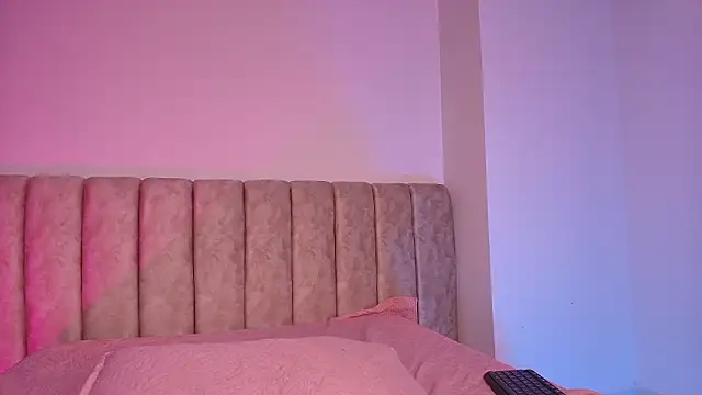 agath_69 - Agath_69's free webcam