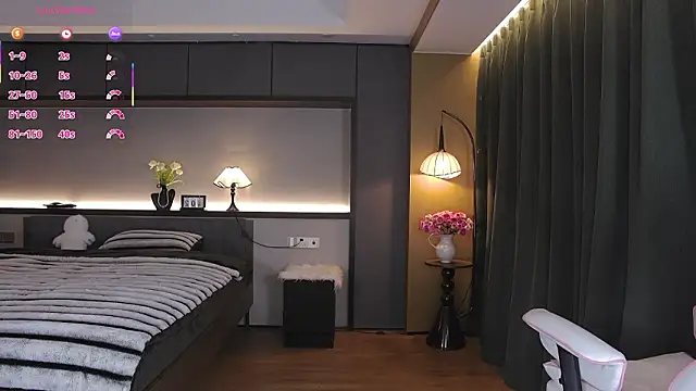 美女AYW-21在线直播