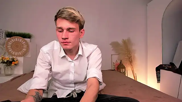 volan_starts - Volan_Starts's free webcam