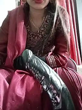 Webcam Model (Noor_Darliing)  is live.Free join now!