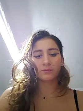 Webcam Model (aytanna_torrez)  is live.Free join now!