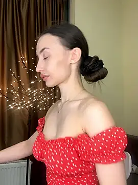 polli_kiss - Polli_Kiss's free webcam