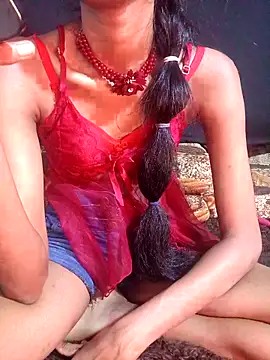 bunnybloom25 - BunnyBloom25's free webcam