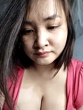 jeassi-sica - Jeassi-sica's free webcam