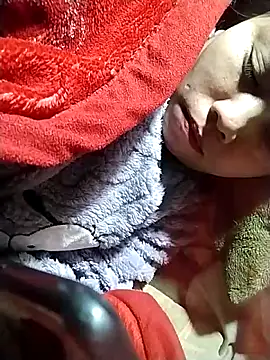 venu00 - Venu00's free webcam