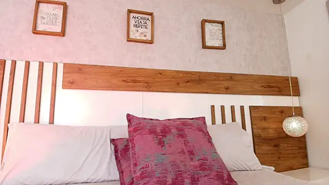 lucianawainn - LucianaWainN's free webcam