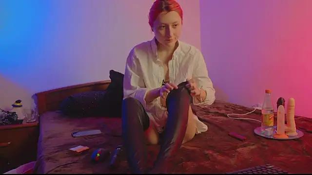 bloom-fairy - Bloom-fairy's free webcam