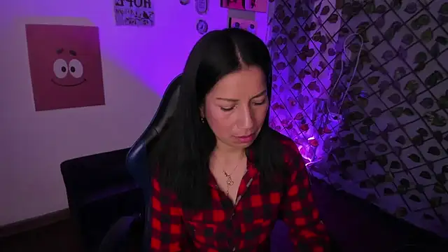 megan_collinss_ - Megan_Collinss_'s free webcam