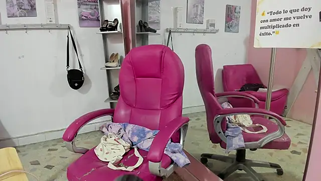 camila--rey - CAMILA--REY's free webcam