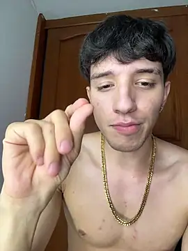 arthurdavies_ - ArthurDavies_'s free webcam - UK Sex Cams