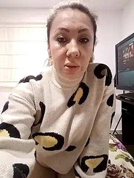 Webcam Model (coral_smitth)  is live.Free join now!