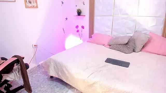 dulce_ferrer18 - Dulce_Ferrer18's free webcam