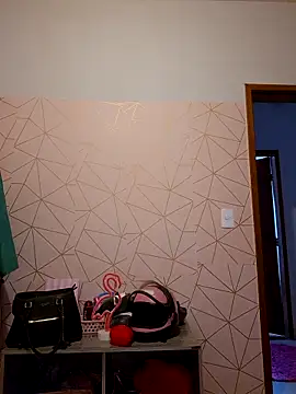 irresistible24 - Irresistible24's free webcam - UK Sex Cams