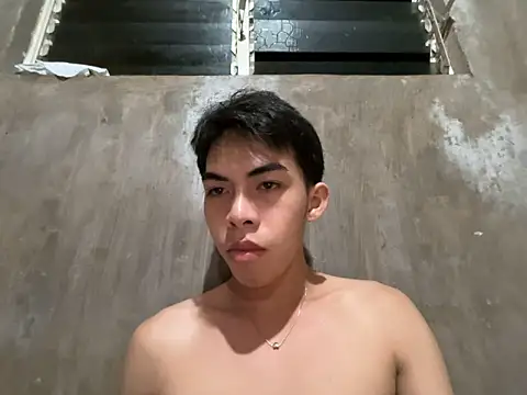 urhotsilverboy (M twink) - LICK MY CUM AND FRESH LOADED