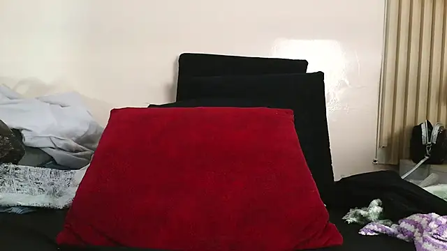 virtual_charm webcam