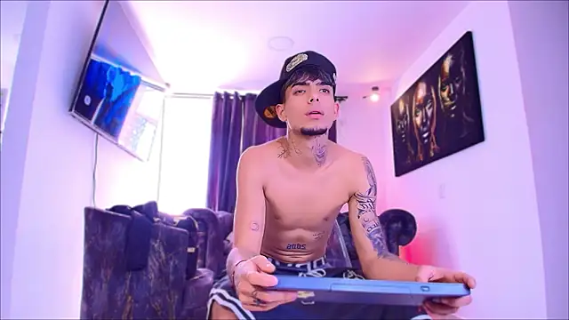 miguel_aguirre_ (M twink) - show cum